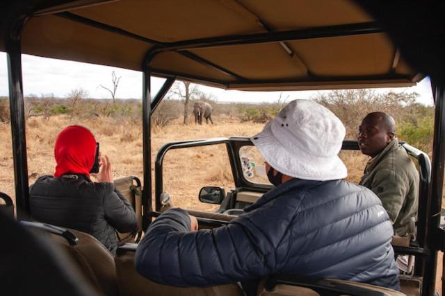 Mbabat Bongan Safari Lodge מראה חיצוני תמונה